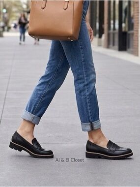 Vionic Cheryl II Black Nappa Leather Loafers Women’s Size 12W – New In Box